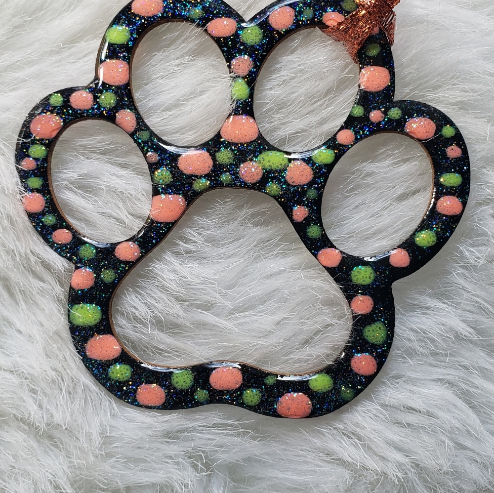 Handmade Paw Print Decor Accessory - Picture 6 of 10